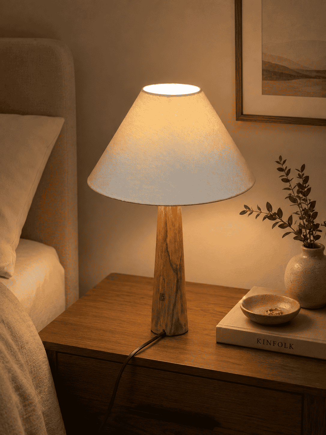 AKARI — The Wooden Table Lamp